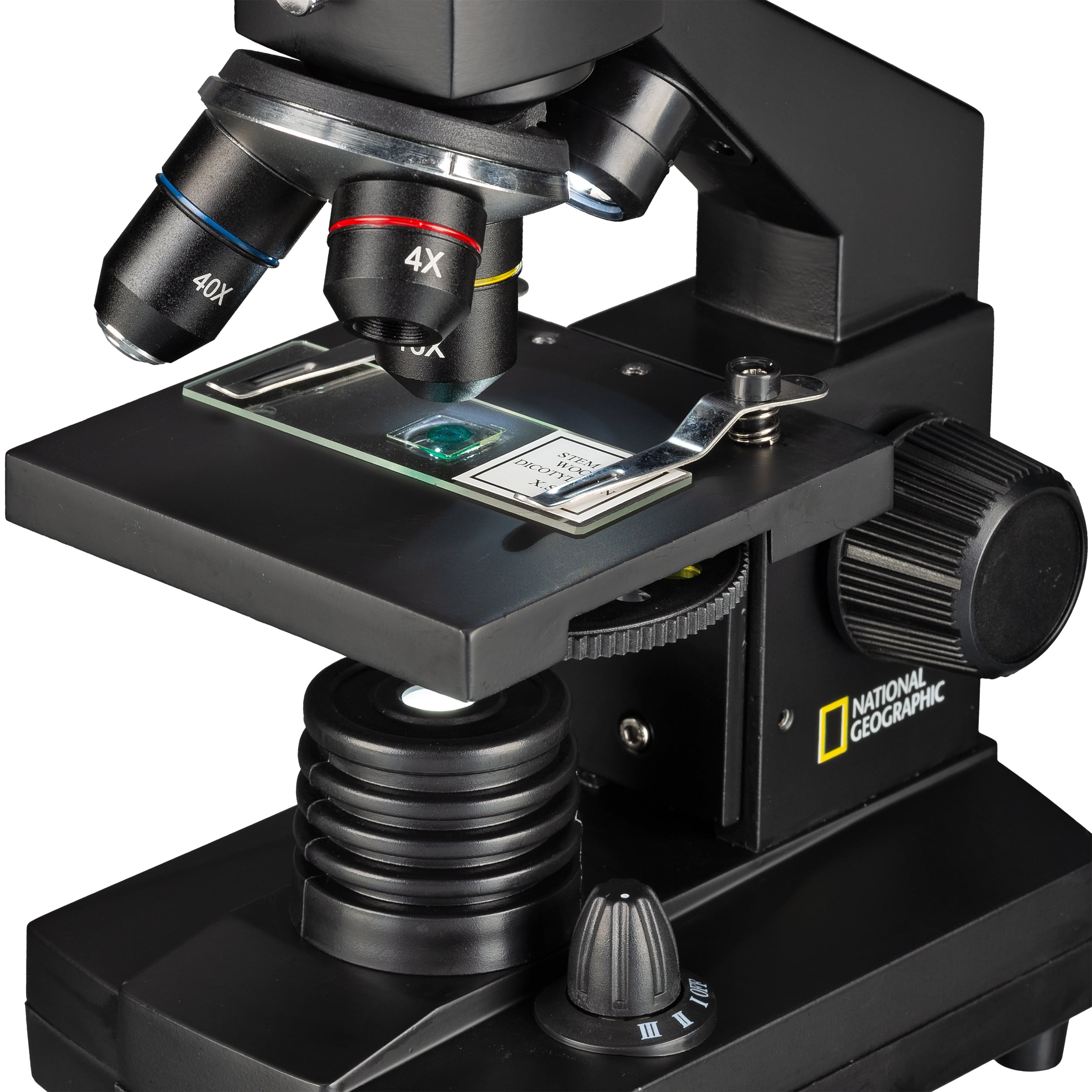  Il microscopio NATIONAL GEOGRAPHIC 40x-1024x offre un'ampia gamma di accessori per i principianti: valigetta da trasporto, oculare HD per il collegamento a un PC, ampio set per la preparazione e una selezione di preparati permanenti - basta aprirla e iniziare  