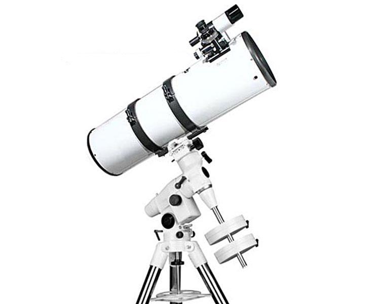  Telescopio Gso Newton 200/1000 su montatura equatoriale EQ5 ma nuale e coppia di oculari SuperPlossl/Barlow di ALTA QUALITÀ  