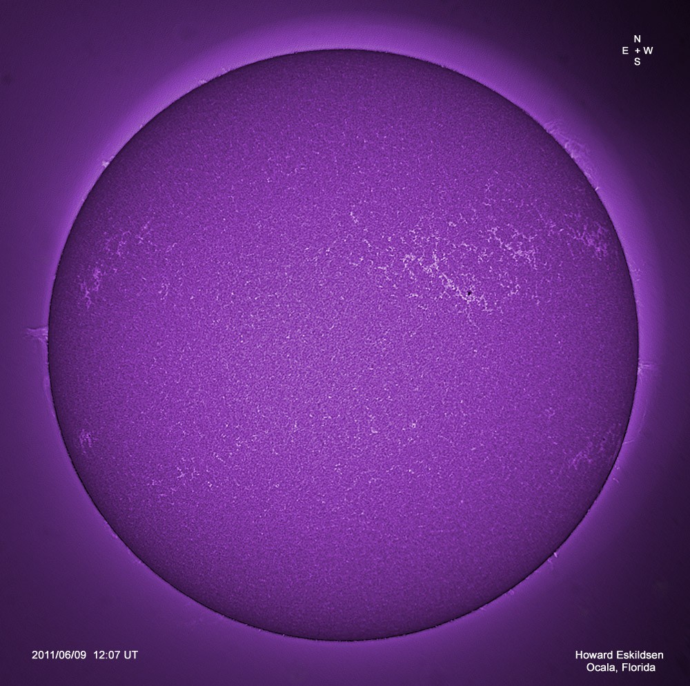  Transforms normal refractor telescopes up to 1080mm focal length into Ca-K solar telescopes. No further accessories required.
 
  