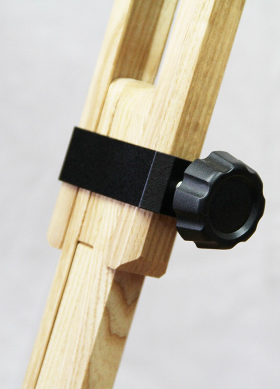   Robusto treppiede in legno con testa fluida Ibis, adatto a binocoli e piccoli telescopi  