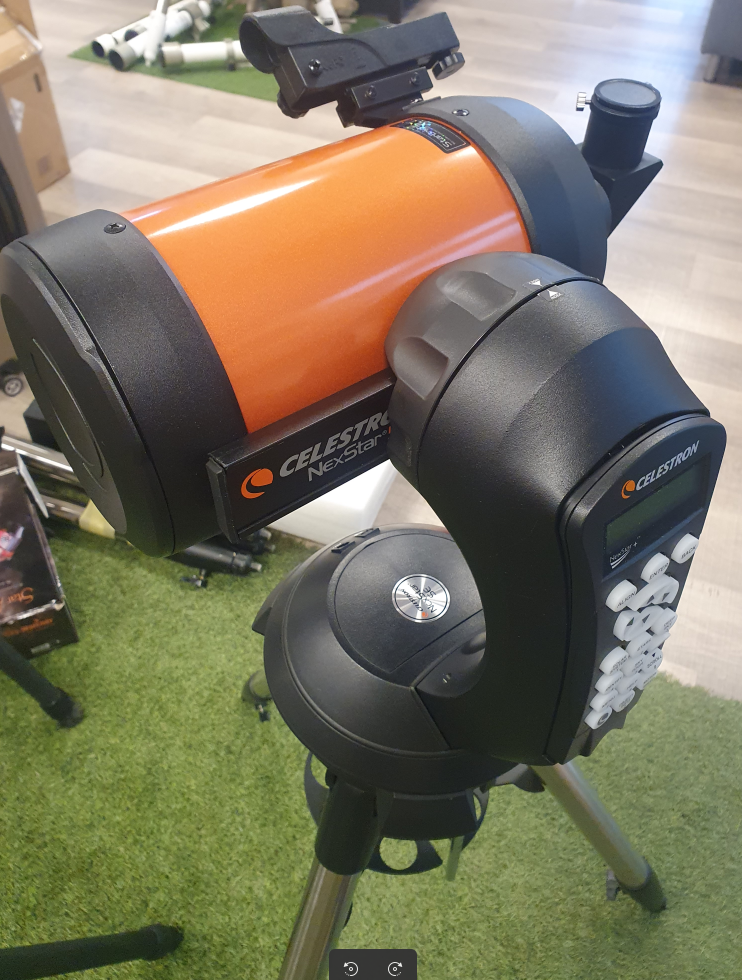  Telescopio Schmidt Cassegrain Nexstar 5SE con montatura altazimutale computerizzata GO-TO - Usato, ottime condizioni 