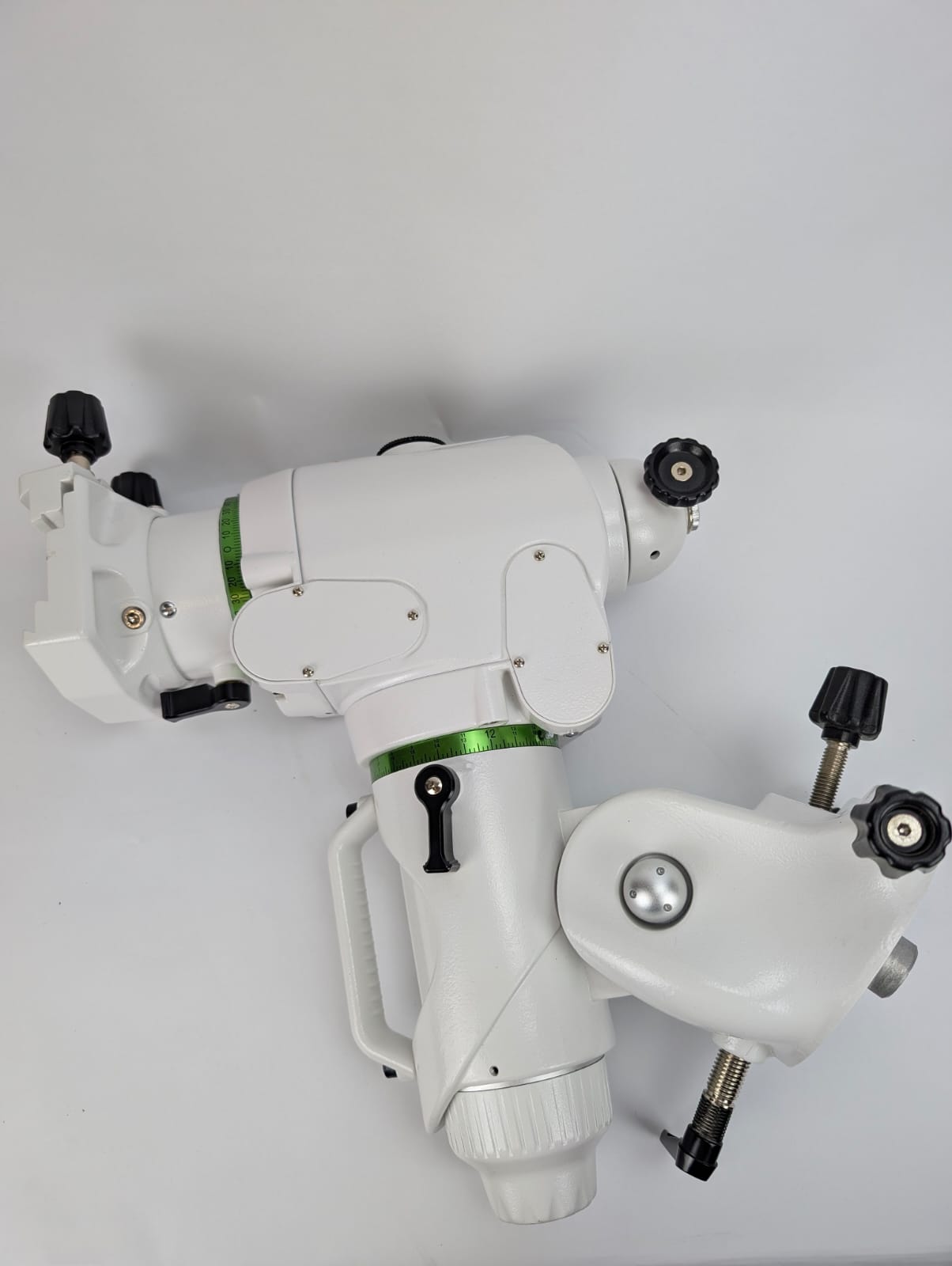   Montatura EQ6R GoTo SynScan Equatoriale SKY Watcher completa di pulsantiera Synscan V6 SOLO TESTA usato ottime condizioni  