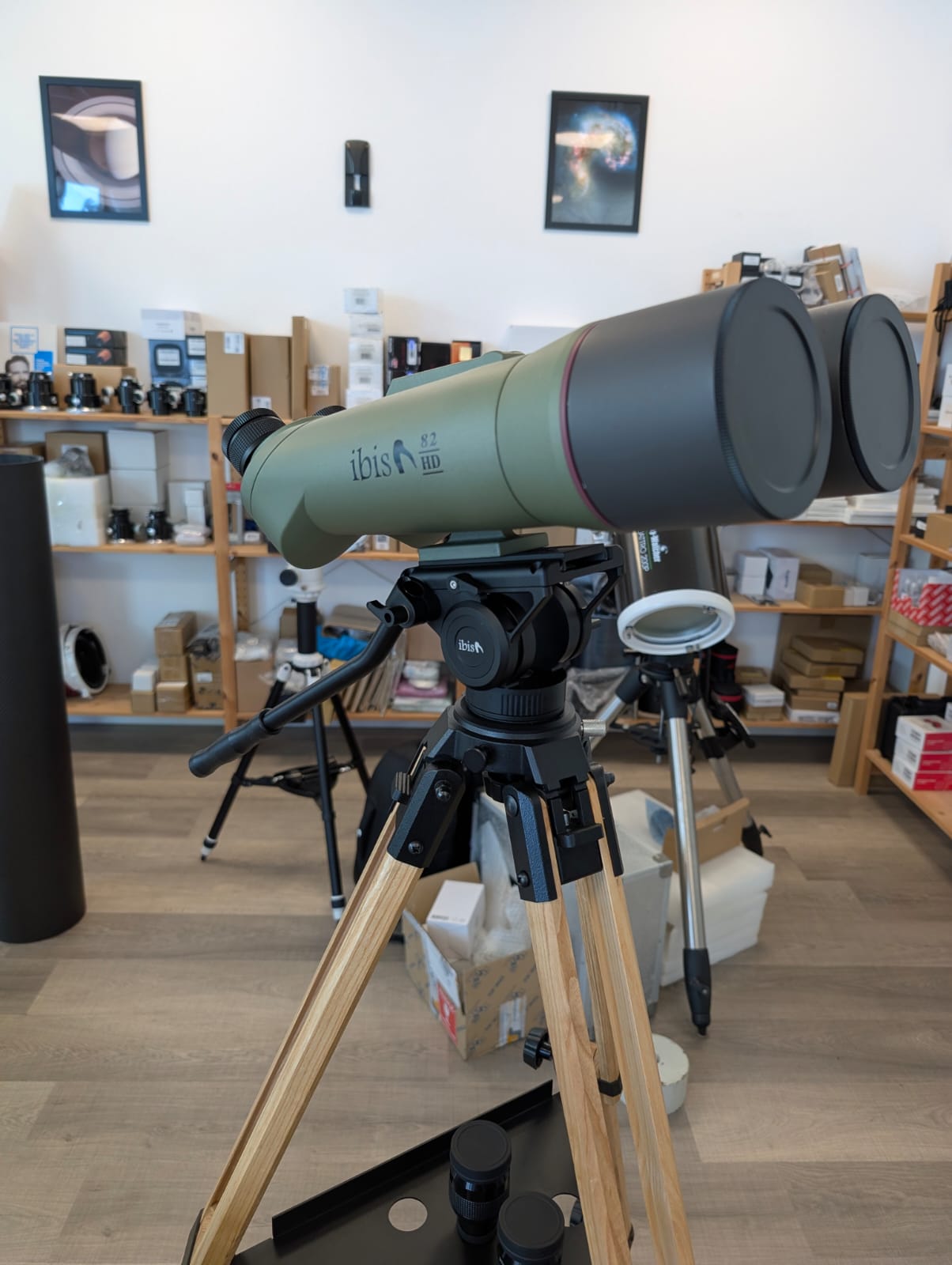  Binocolo angolato Ibis 82 HD a 45° Usato ottime condizioni, inclusi 2 oculari di serie 