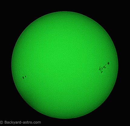  Filtro Solar Continuum da 1¼" (31.8mm) centrato sulla lunghezza d'onda 540nm per migliorare il contrasto della fotosfera solare. Da abbinare ad un filtro solare 