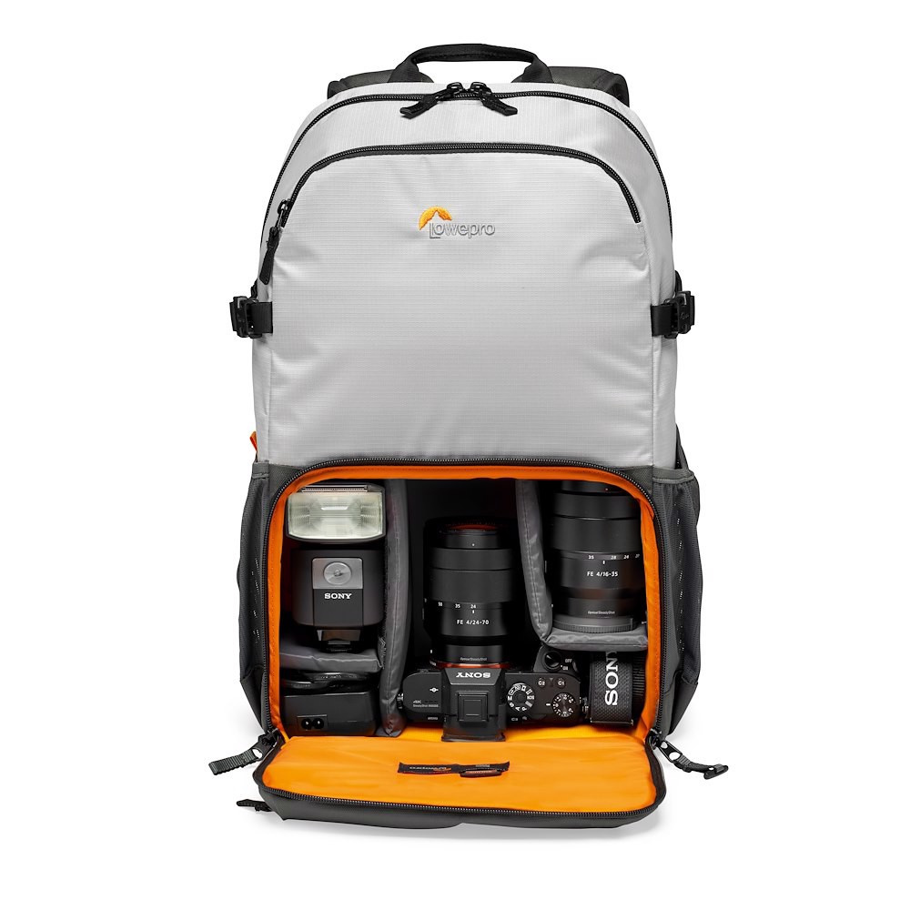   Zaino Lowepro Truckee BP 250 LX adatto a reflex o mirrorless compatta con 1 – 2 obiettivi extra  
