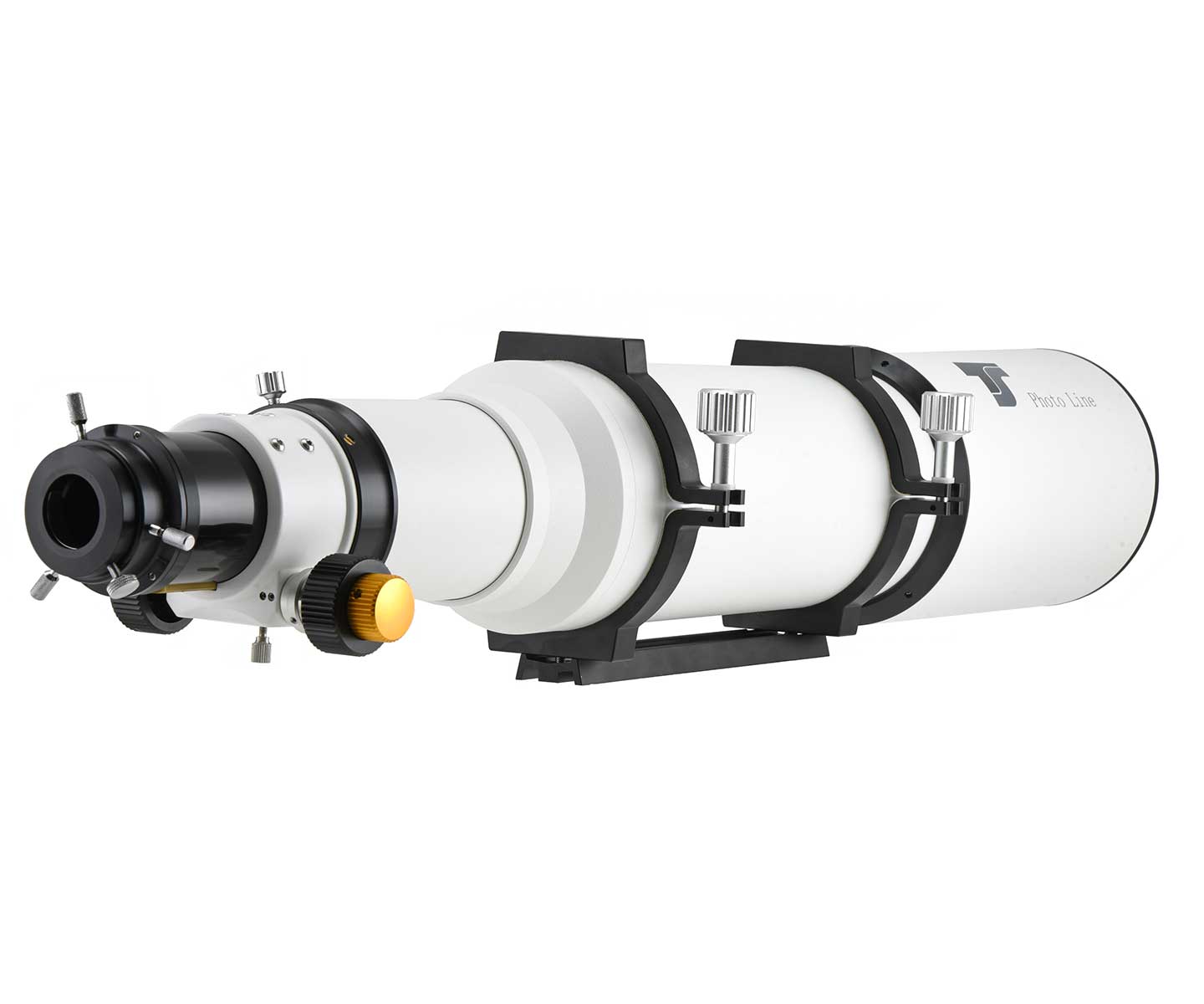  The apochromatic refractor with 130 mm aperture and 910 mm focal length offers a good correcture of chromatic aberration [EN] 