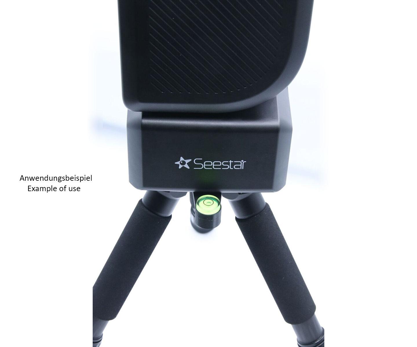  You can use this spirit level to level the tripod of the SeeStar S50 while the telescope is attached. [EN] 