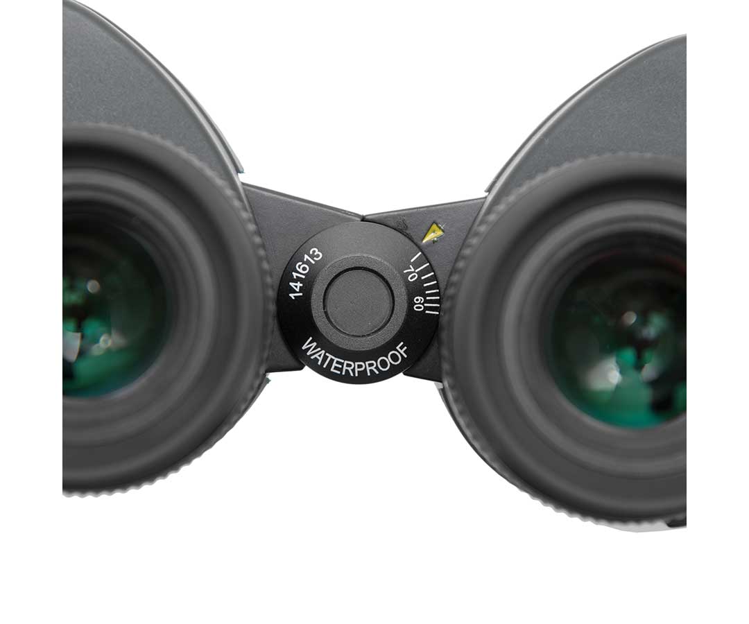  The 15x70MX outdoor binoculars from Teleskop-Service offer great observation through the two large lenses and it is weatherproof [EN] 