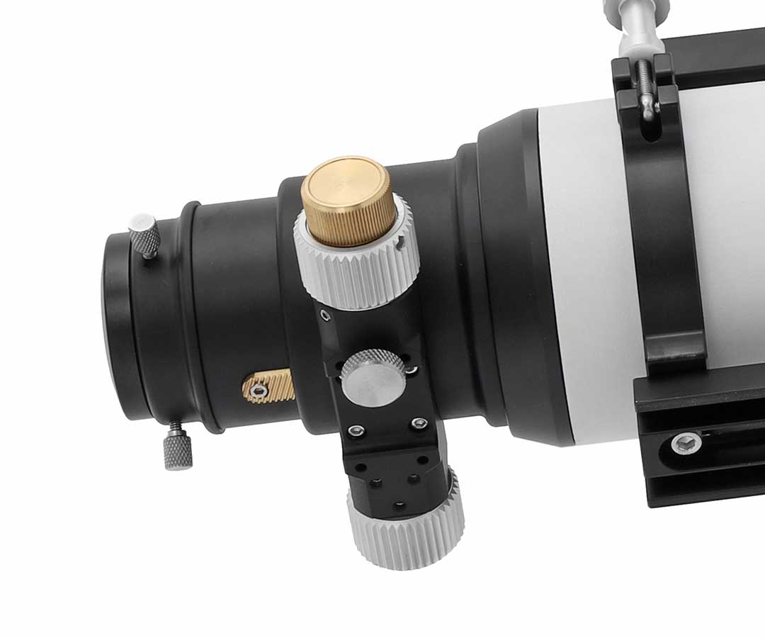  The Premium ED apo with 96 mm aperture and fast f/6 is a transportable telescope for astrophotography and observation [EN] 