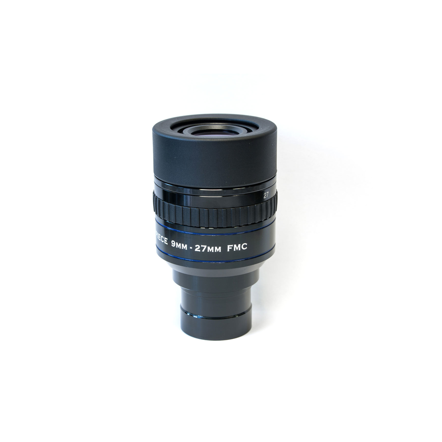  Oculare zoom 9mm-27mm con 7 elementi in 4 gruppi, barilotto da 31.8mm e paraluce Twist-Cup 